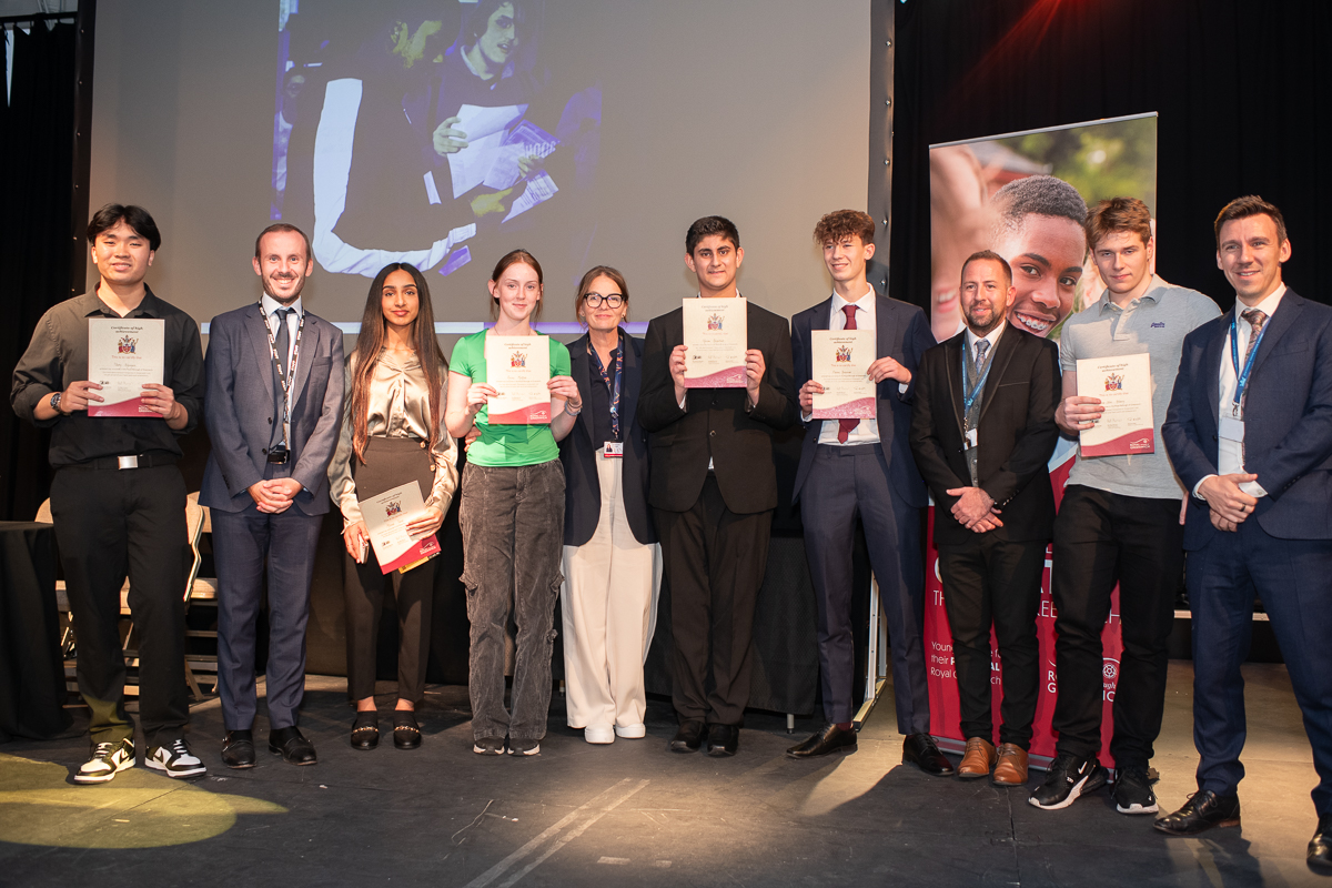 3 LAT Principals, Ben Russell (The Halley Academy), Emma Smith (Leigh Academy Blackheath) and Joseph Sparks (SCWA) with 6 students